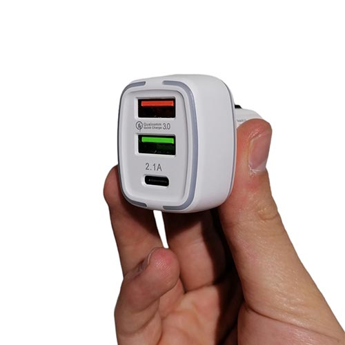 تصویر  شارژر فندکی V-SMART مدل VS-19 رنگ مشکی